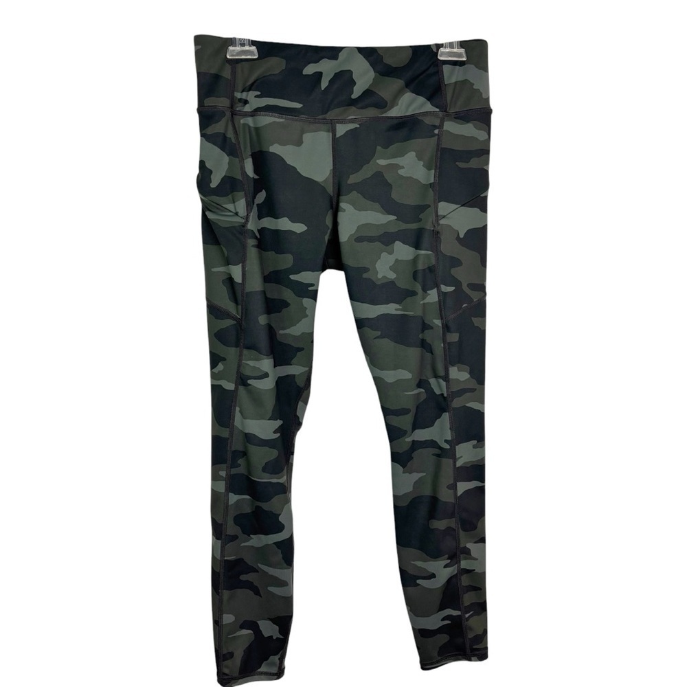 Athleta Green and Black Camo Contender 7/8 Tight Leggings Size Medium